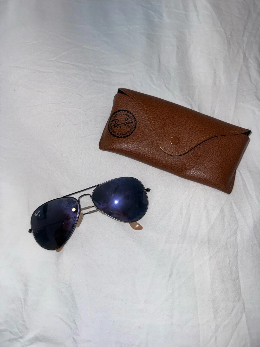 Ray-Ban Purple Tinted Aviator Shades with Brown Leather Sunglasses Pouch